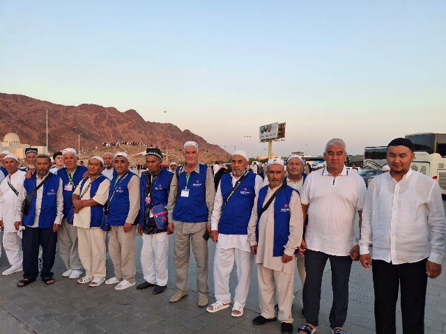  Sikre Dem Deres Umrah-rejse for 2026 i dag! Centrum Holidays' pladser er yderst eftertragtede og forsvinder hurtigt. Grib chancen NU for en ubesværet, fuldt licenseret og guidet spirituel oplevelse. De fortjener denne fredfyldte og komplette Umrah. Ring med det samme for at garantere Deres plads og påbegynde Deres uforglemmelige rejse: +998 77 193 9999. Taomlar 1 | umra2025.uz - Umra Safari 2026